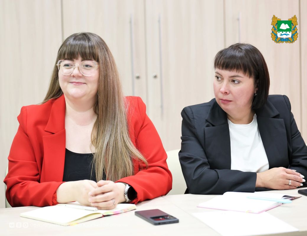 В Курганской области приступили к реализации проекта социального развития и поддержки членов семей участников специальной военной операции «СВОя СИЛА», который рассчитан на подготовку консультантов для оказания... В Курганской области приступили к реализации проекта социального развития и поддержки членов семей участников специальной военной операции «СВОя СИЛА», который рассчитан на подготовку консультантов для оказания...