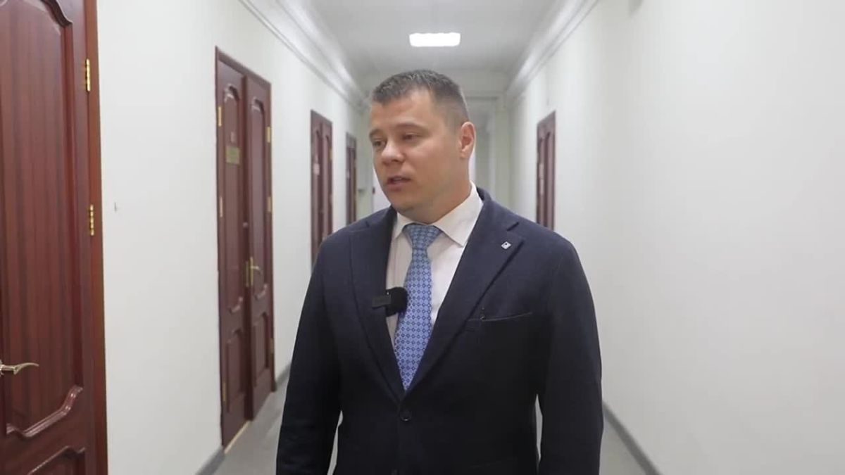 Запуск отопления в Кургане ведется в штатном режиме. Специалисты напоминают, что подключить тепло во всем городе за 1-2 дня технически невозможно. Это сложный процесс, который требует постепенного ввода оборудования в работу...