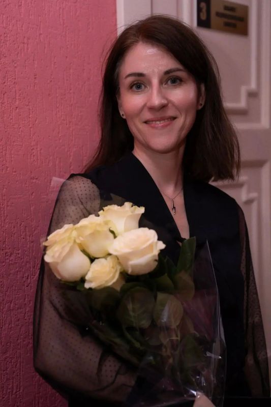 Символично, что в Международный день музыки министр культуры РФ Ольга Борисовна Любимова объявила об итогах премии Президента Российской Федерации в области культуры и искусства, и мы по праву можем гордиться достижениями... Символично, что в Международный день музыки министр культуры РФ Ольга Борисовна Любимова объявила об итогах премии Президента Российской Федерации в области культуры и искусства, и мы по праву можем гордиться достижениями...