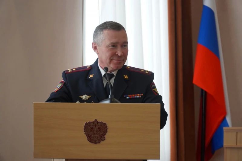 В Управлении МВД России по Курганской области поздравили с профессиональным праздником сотрудников уголовного розыска В Управлении МВД России по Курганской области поздравили с профессиональным праздником сотрудников уголовного розыска