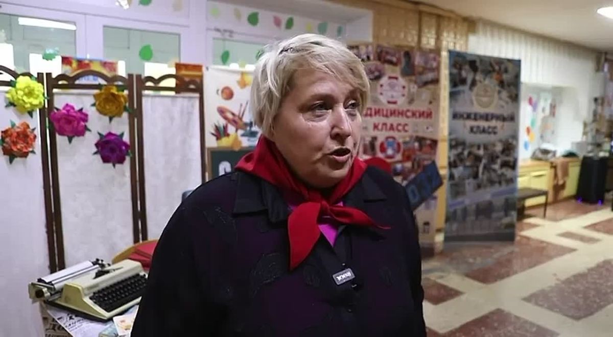 Сегодня, 5 октября, в честь Дня учителя в школах Кургана прошел день самоуправления