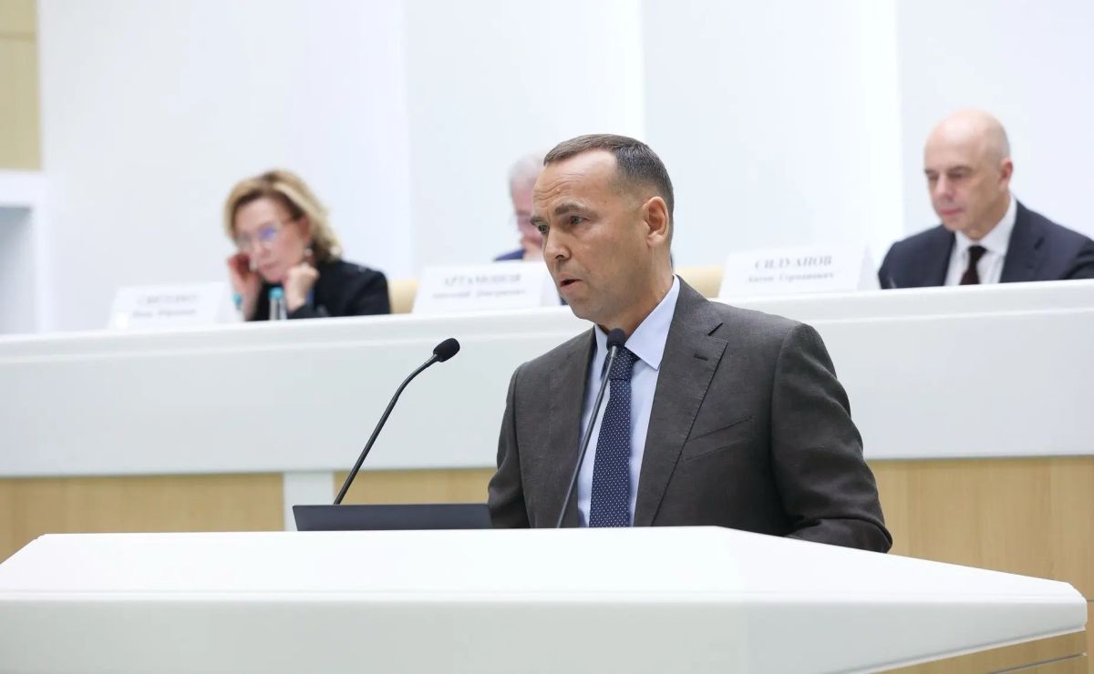 Губернатор Вадим Шумков выступил на парламентских слушаниях в Совете Федерации