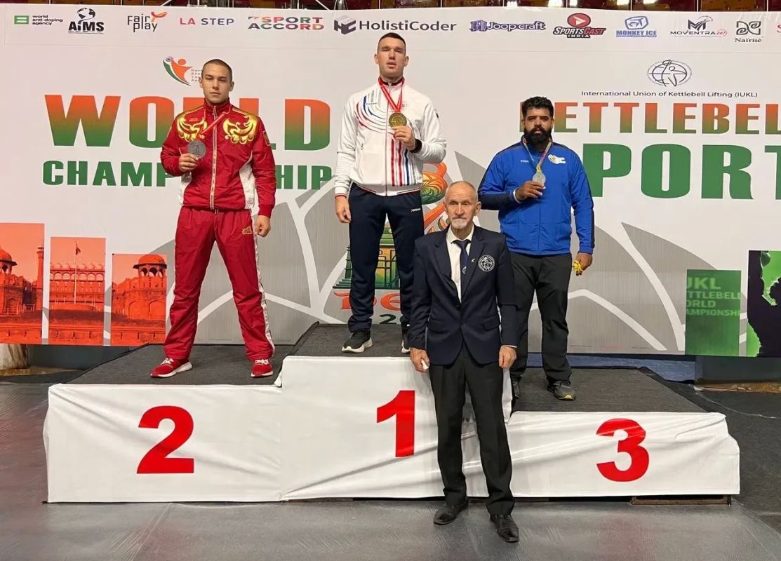 Курганский атлет Иван Самочернов завоевал золотую медаль на Чемпионате мира по гиревому спорту