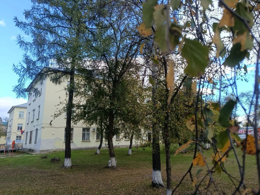 Вадим Шумков: А в детской поликлинике Шадринской городской больницы обновлены пространства для маленьких пациентов и их родителей, продолжаются работы на лестнице, ведущей на третий этаж Вадим Шумков: А в детской поликлинике Шадринской городской больницы обновлены пространства для маленьких пациентов и их родителей, продолжаются работы на лестнице, ведущей на третий этаж