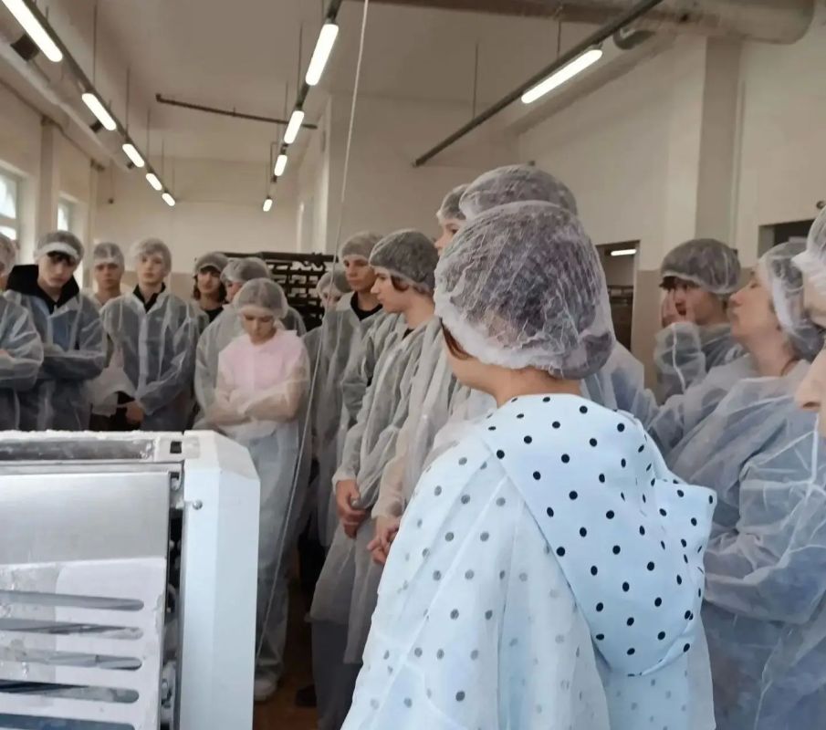 Курганские школьники участвуют в профориентационном фестивале Курганские школьники участвуют в профориентационном фестивале