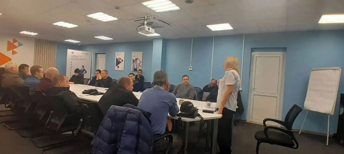 В Курганском кадровом центре провели встречу для участников специальной военной операции В Курганском кадровом центре провели встречу для участников специальной военной операции
