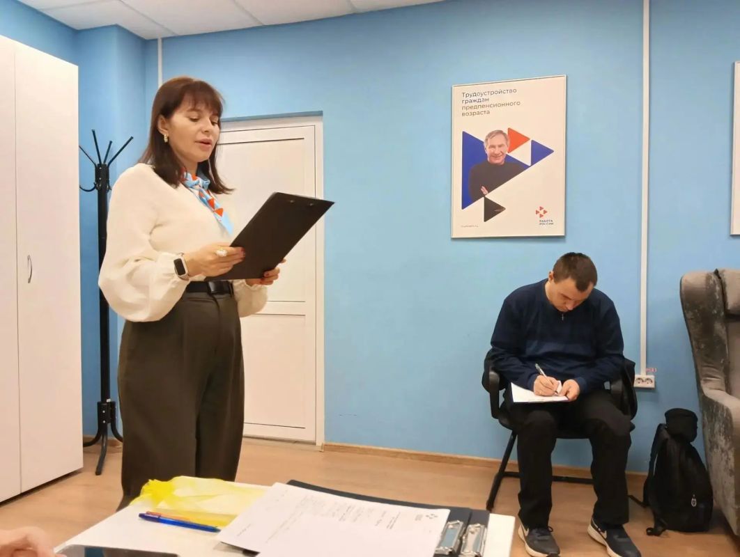В Курганском кадровом центре провели встречу для участников специальной военной операции