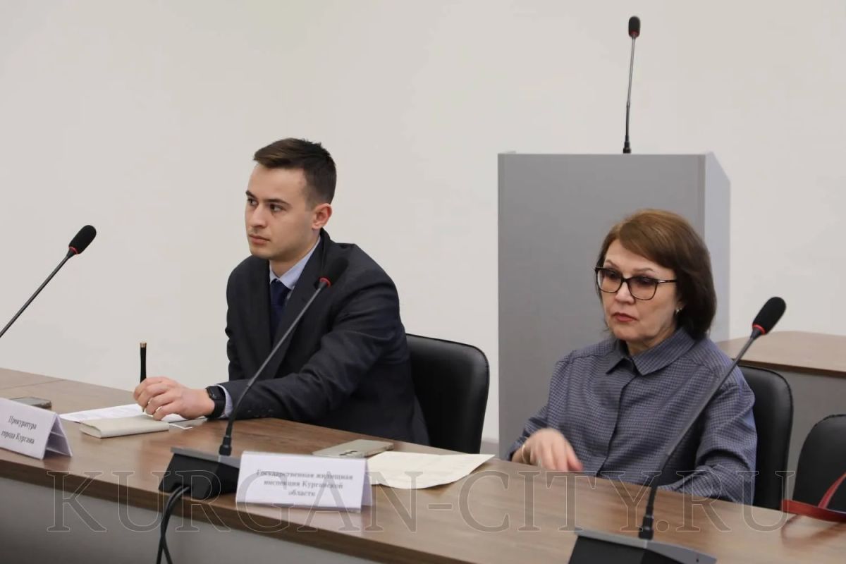 В администрации города Кургана состоялось очередное заседание оперативного штаба по контролю за подготовкой объектов ЖКХ и социальной сферы к работе в отопительный период 2026-2027 года В администрации города Кургана состоялось очередное заседание оперативного штаба по контролю за подготовкой объектов ЖКХ и социальной сферы к работе в отопительный период 2026-2027 года