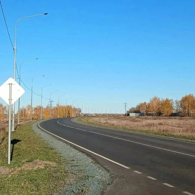 В Лебяжьевском муниципальном округе Курганской области завершили ремонт участка межмуниципальной автомобильной дороги Лебяжье — Лопатки — Клюквенное, о котором просили местные жители
