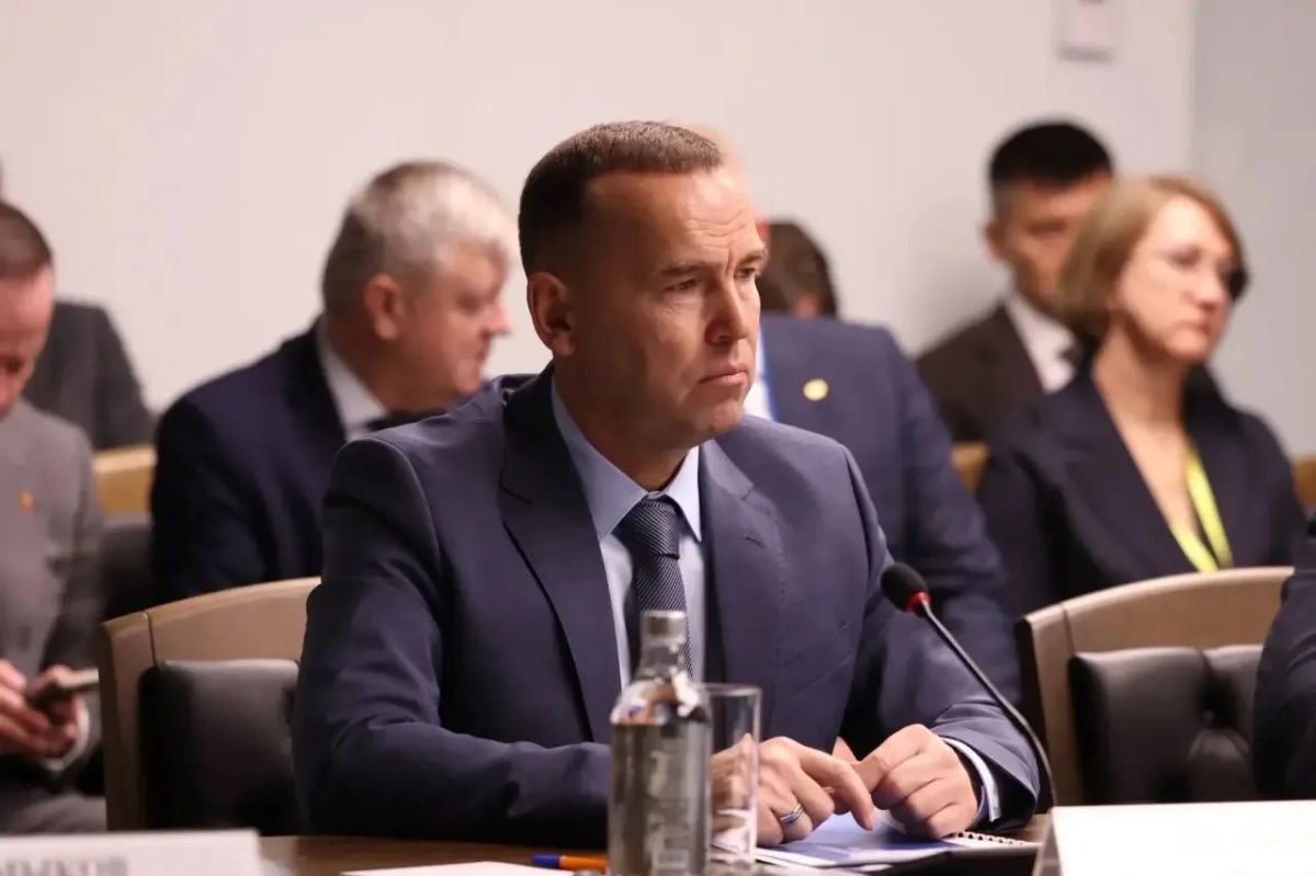 Продукция от 18 курганских предприятий: губернатор Шумков принял участие в престижной выставке в Екатеринбурге