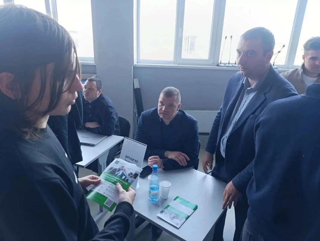 Департамент информационных технологий и цифрового развития Курганской области принял участие в ярмарке вакансий Департамент информационных технологий и цифрового развития Курганской области принял участие в ярмарке вакансий
