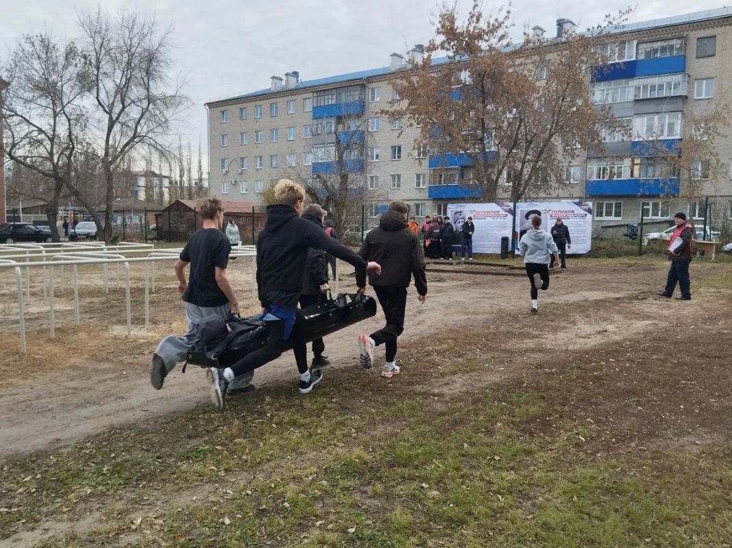 «Золотые минуты» за школьной партой: как кадеты Шадринска учатся спасать жизни под свист учебных пуль «Золотые минуты» за школьной партой: как кадеты Шадринска учатся спасать жизни под свист учебных пуль